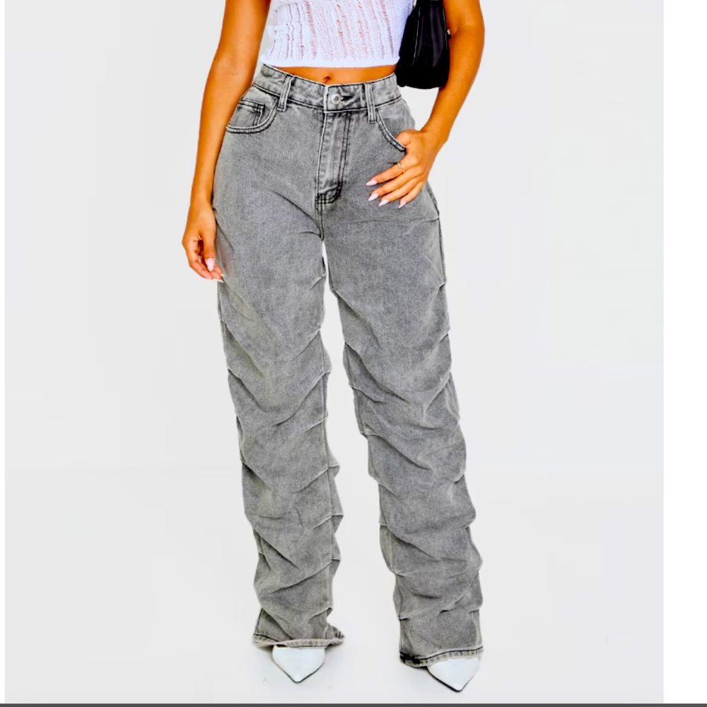 Gray washed Ruched Straight Leg Denim Jeans